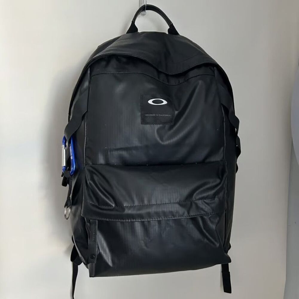 Oakley Enduro 25LT 2.0 Backpack Blackout Black Laptop School Travel Bag Nylon